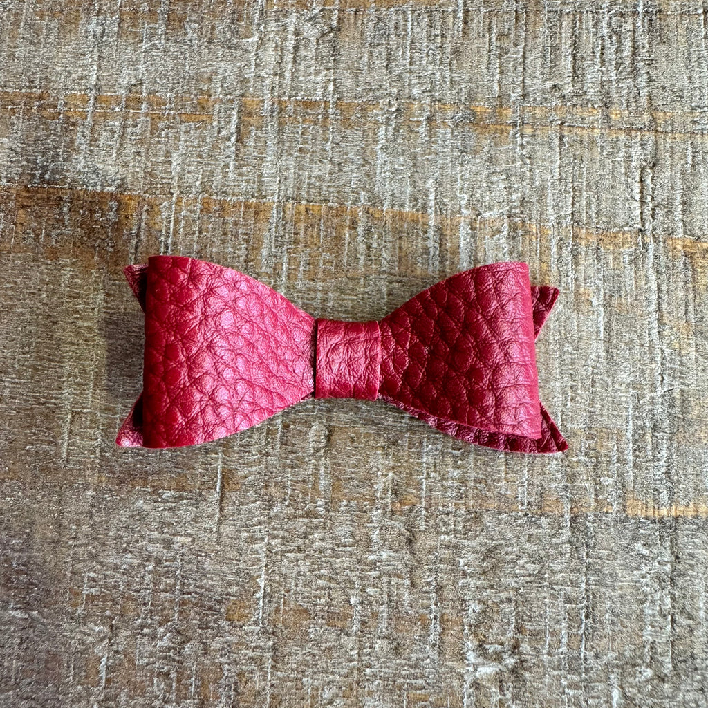 Pleather Bow Clip