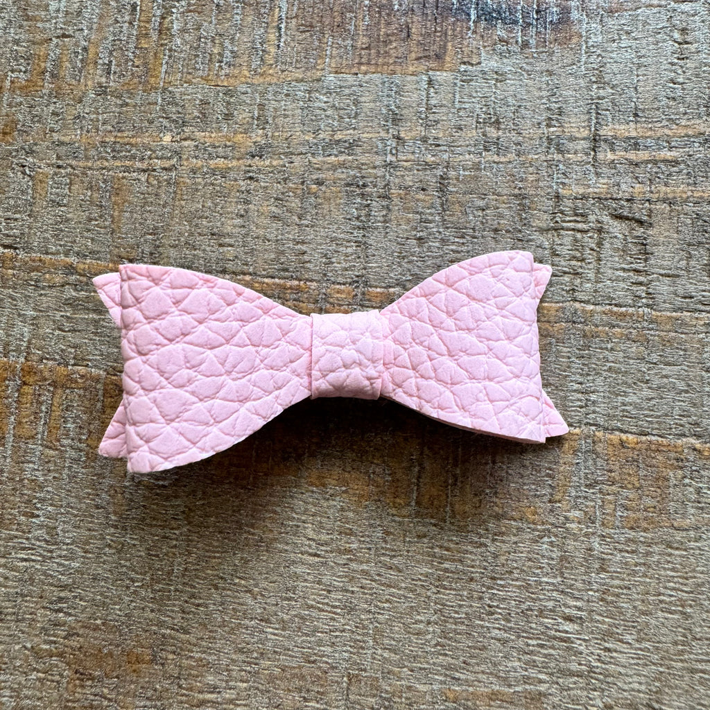 Pleather Bow Clip