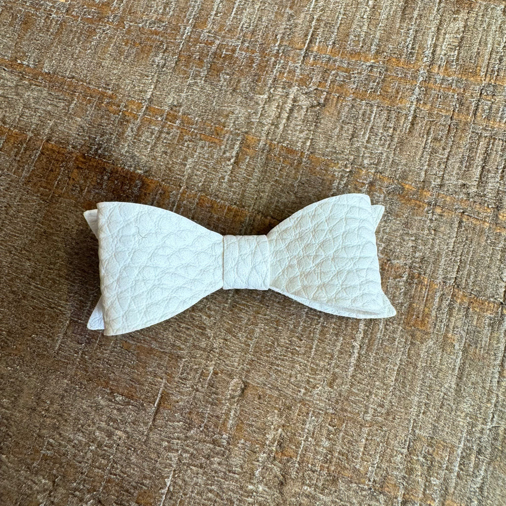 Pleather Bow Clip