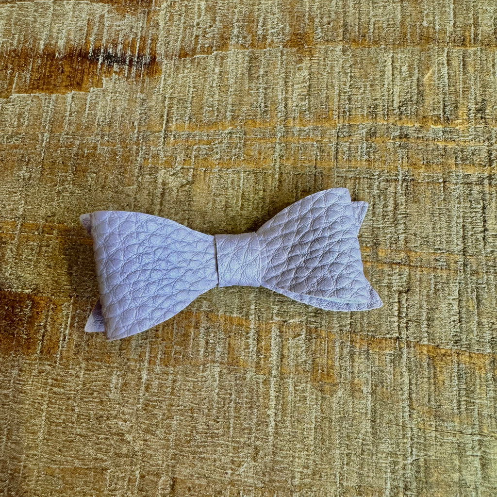 Pleather Bow Clip