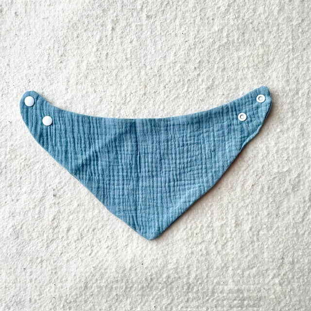 Short Handkerchief Bibs