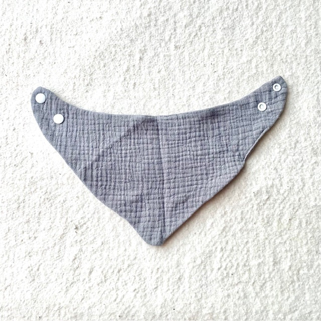 Short Handkerchief Bibs