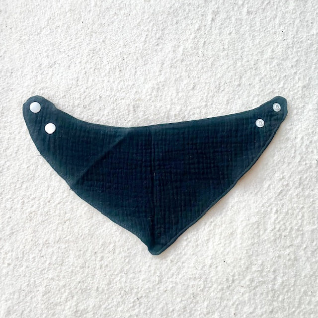 Short Handkerchief Bibs